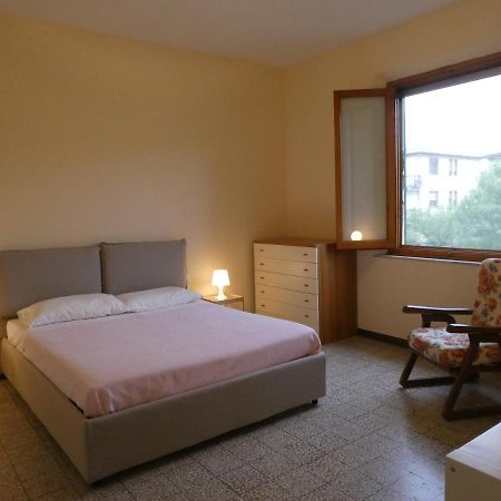 Casa Storica E Confortevole 엠폴리 외부 사진