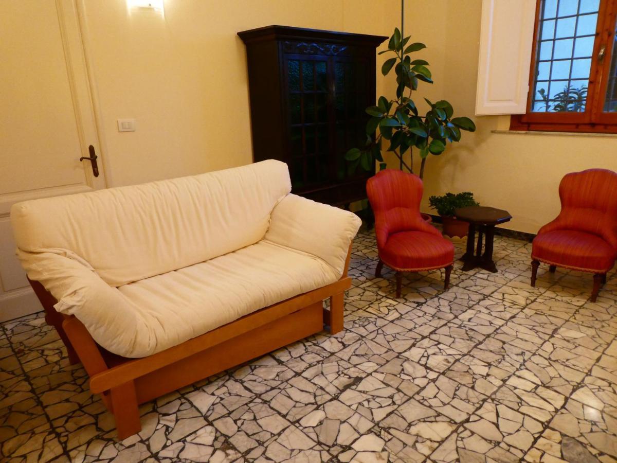 Casa Storica E Confortevole 엠폴리 외부 사진