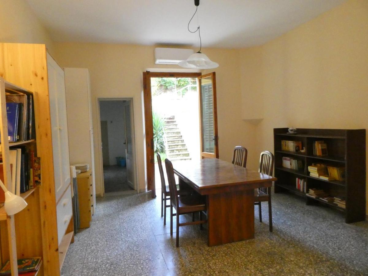Casa Storica E Confortevole 엠폴리 외부 사진